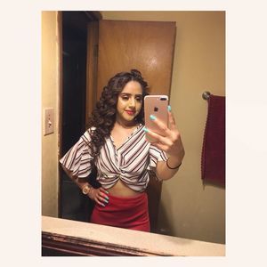 Meet your Posher, Sonia